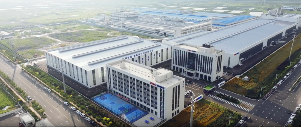 从“多领域制造商”到“新材料价值研创者”：福莱新材的品牌升维之路
